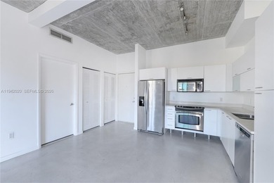 Experience the heart of Downtown Miami living in this stylish