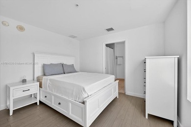 Motivated seller - best-priced 2BD/2.5BA in the building.
