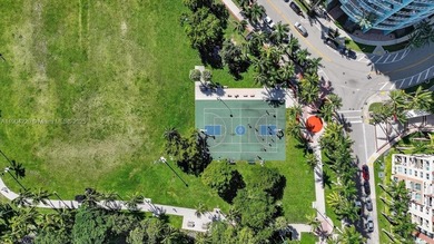 Motivated seller - best-priced 2BD/2.5BA in the building.
