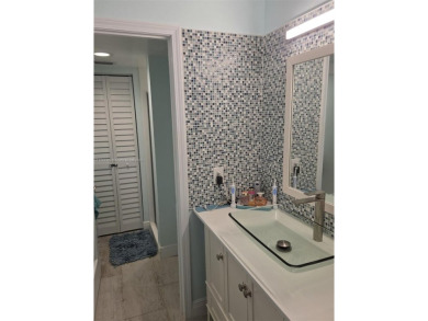 PARADISE! GORGEOUS FIRST FLOOR 2/2 RENOVATED BEACH HOUSE CONDO