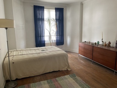 Estate Sale Opportunity - Spacious 3BR Condo by the Lake!