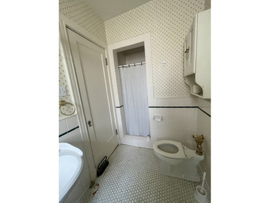 Estate Sale Opportunity - Spacious 3BR Condo by the Lake!