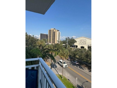 Nestled just two blocks from the lively heart of downtown St