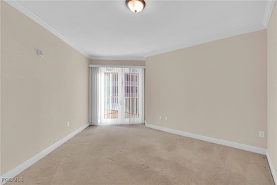 Enjoy a view of the Caloosahatchee River and also a city view of