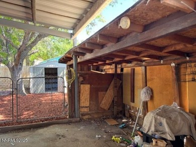 Great opportunity to own a well-maintained manufactured home in