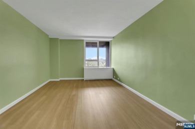 STOP PAYING RENT. LOWER MONTHLY COST THAN RENT! ALL INCLUSIVE