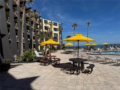 Financing Available INVESTMENT OPPORTUNITY! POOL IS OPEN! FULL