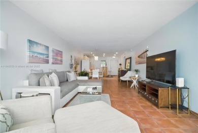 Spacious corner unit 2 bed / 2 bath with 1,450 sq ft -- only 6