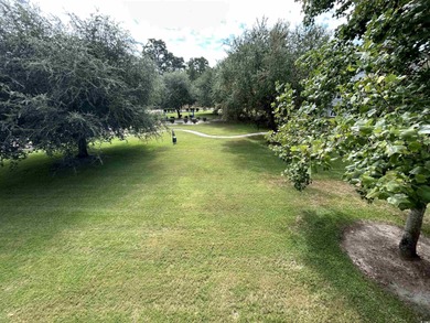 RARE- TOP FLOOR CORNER VILLA WITH ELEVATOR OVERLOOKING THE 5TH