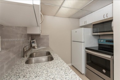 CASH ONLY. 55+ adult community. Step into this welcoming sun lit