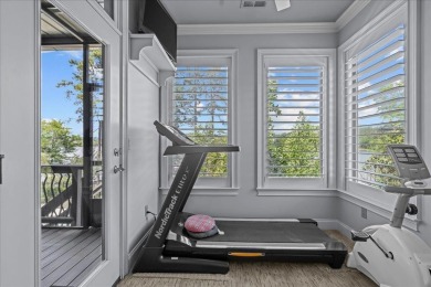 Waterfront home on Lake Blalock! Vacation year-round right at