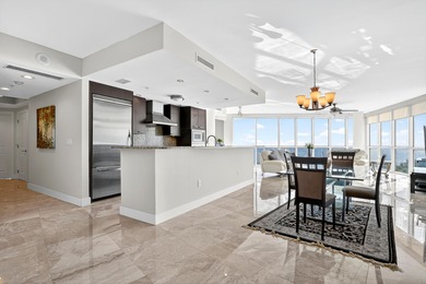 Ocean Luxury: Spectacular 270 degree ocean views, rare high