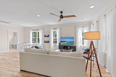 Welcome to ''Just Peachy'' - your next Oak Island getaway