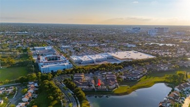 Las Sevillas is a gated community, located in the Fontainebleau