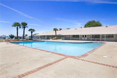 Beautiful 2-Bedroom Skyline Double-Wide Home in The Fountains -