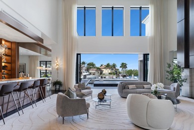 Stunning waterfront estate located in Boca Raton's