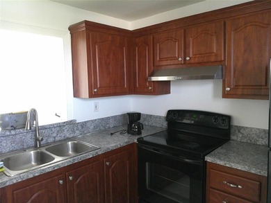 INVESTORS & HOMEOWNERS! You can rent immediately or make it your