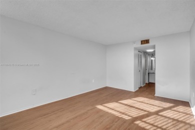 Welcome to Keystone Harbor Club! Spacious 1-bedroom, 1-bath