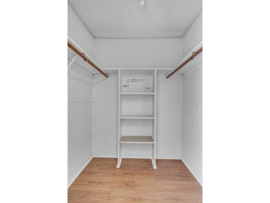 Welcome to Keystone Harbor Club! Spacious 1-bedroom, 1-bath