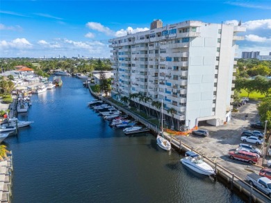 Welcome to Keystone Harbor Club! Spacious 1-bedroom, 1-bath