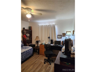 Beautiful 3/2/2 in the desired part of Citrus Springs with over