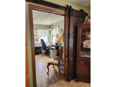 Beautiful 3/2/2 in the desired part of Citrus Springs with over