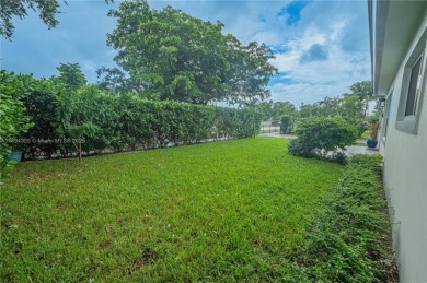 Beautifully updated home centrally located in North Miami with