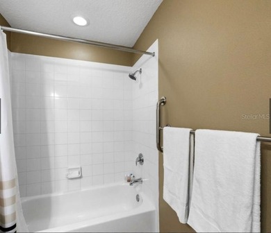 MOTIVATED SELLER!! DAILY RENTALS ALLOWED - INCOME PRODUCING -