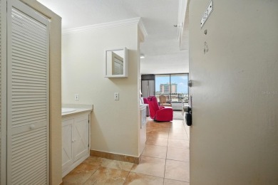 Ocean-View Turnkey Studio - Daily Rentals Allowed!

Enjoy