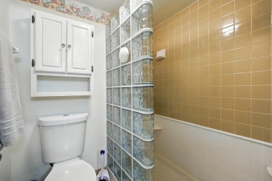 Ocean-View Turnkey Studio - Daily Rentals Allowed!

Enjoy