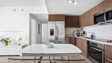 BRICKELL !!!
Located in the heart of Brickell, this spacious