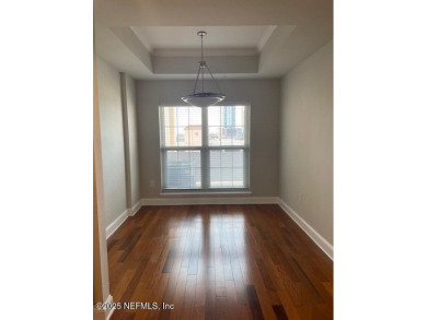 Desirable, Unfurnished unique 1 bedroom/1 bath on the St. Johns