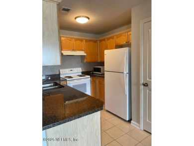 Desirable, Unfurnished unique 1 bedroom/1 bath on the St. Johns