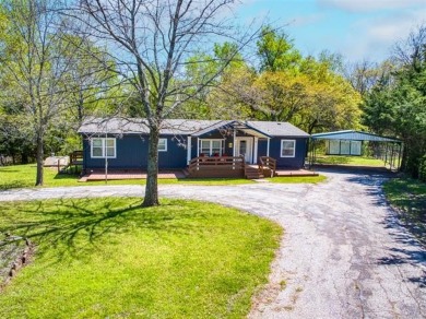 Welcome to 13883 Holiday Park Dr, Kingston, OK - a charming