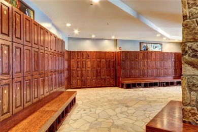 Welcome to Unit 2305! This beautifully maintained 1-bedroom