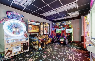 As seen on HGTV this 1 bedroom 2 bathroom condo with bunks at