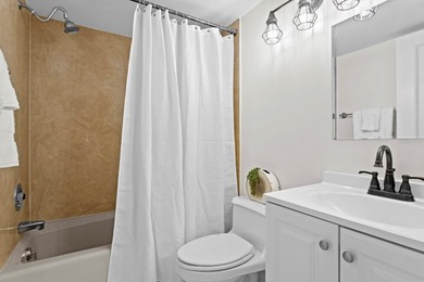 Prime location at the corner of Bayshore Boulevard and South