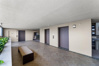 Prime location at the corner of Bayshore Boulevard and South