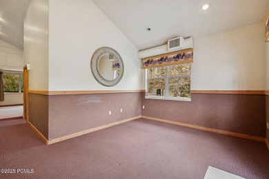 Great Jeremy Ranch corner office condo for sale. Bright, open