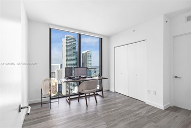 Experience comfortable, modern living at Icon Bay. Take a