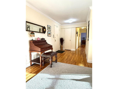 Bright and airy, lovely one-bedroom sun-drenched residence