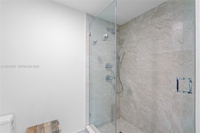 Welcome to Unit 4309 at Aria on the Bay -- a bright and spacious