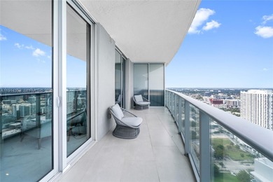 Welcome to Unit 4309 at Aria on the Bay -- a bright and spacious