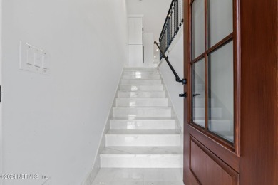 Brand New Townhome, 528 ft to beach access. Townhome Features 3