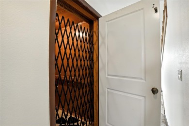 Under contract-accepting backup offers. Welcome to Placida