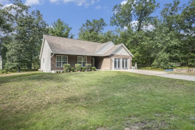 Escape to nature and enjoy the best of both comfort and country