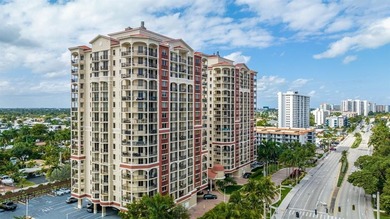 OUTSTANDING 3 Bedroom / 3 Bath Corner Unit with Direct Ocean &