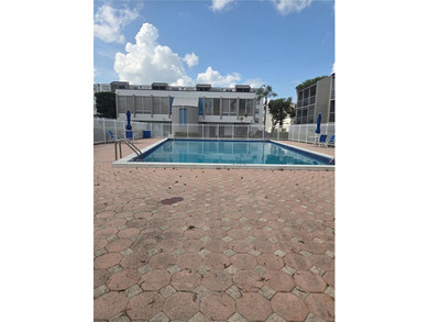 FIRST FLOOR CORNER UNIT 2 BEDROOMS 2 BATHROOMS CONDO IN WEST