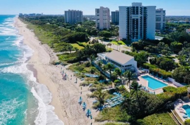 Experience Coastal Luxury Living Just Off A1A

Wake up to