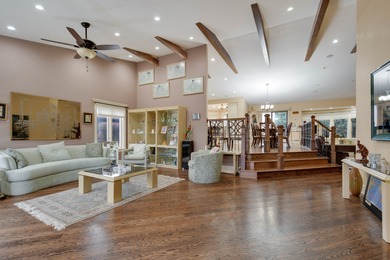 Are you looking for that special ranch townhome in a terrific